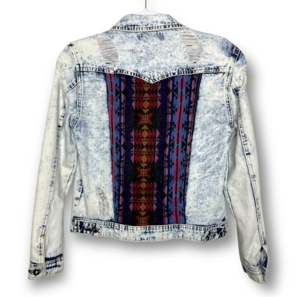 ChiQle Denim Small Distressed White Wash Multicolor Southwestern Jean Jacket - Picture 2 of 14